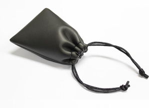 億點(diǎn)利訂制 專屬于您的精致藍(lán)牙耳機(jī)收納包